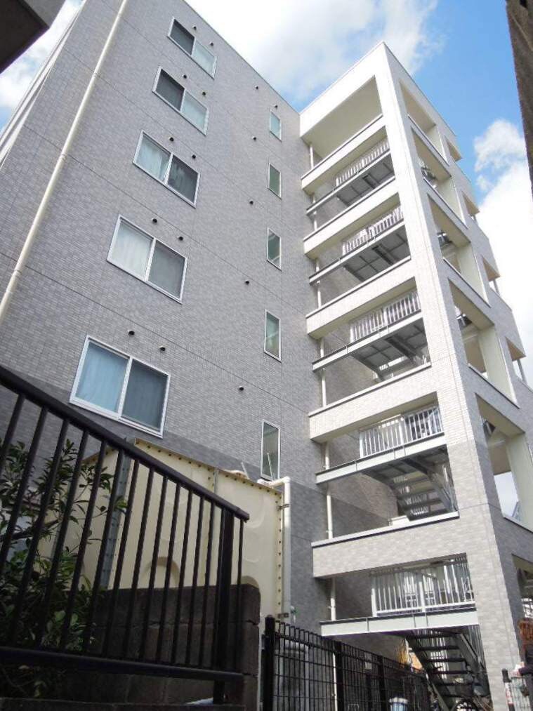 ソレアート伊福の物件外観写真