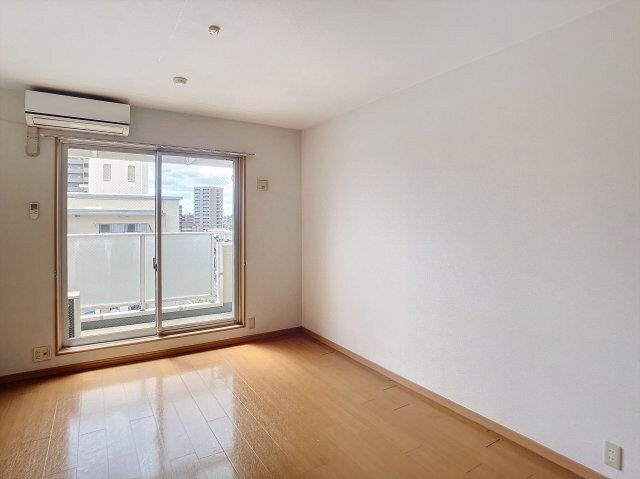 ソレアート伊福の物件内観写真