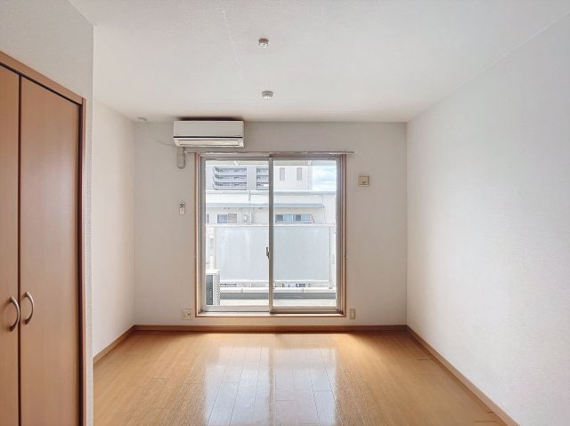 ソレアート伊福の物件内観写真