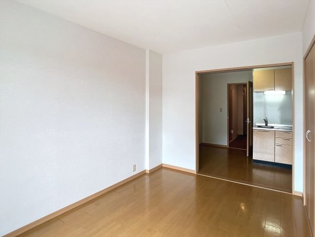 ソレアート伊福の物件内観写真