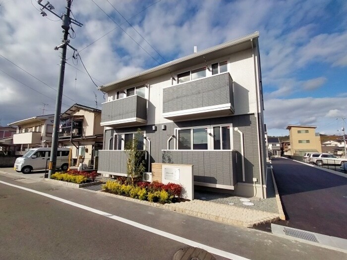 クレール　C棟の物件外観写真