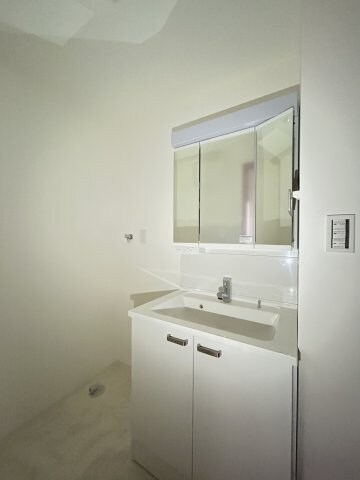 REGALE SHINE 福富西の物件内観写真