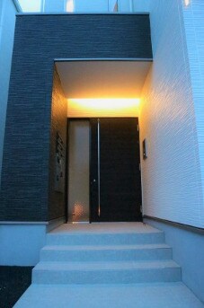 GRANDTIC 煌の物件外観写真