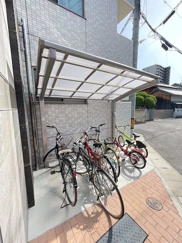 コクーン大元駅前の物件内観写真