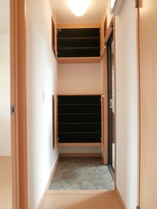 サンティーエ　A棟の物件内観写真