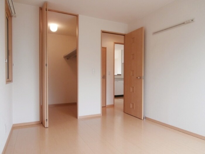 サンティーエ　A棟の物件内観写真