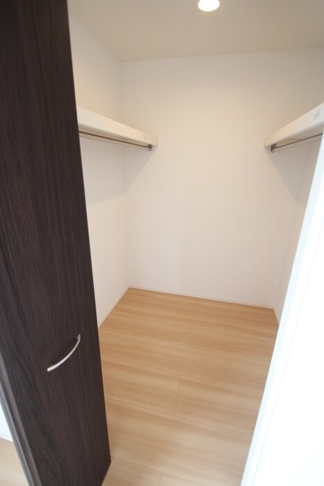 ラフィーネ下中野Ｃ棟の物件内観写真