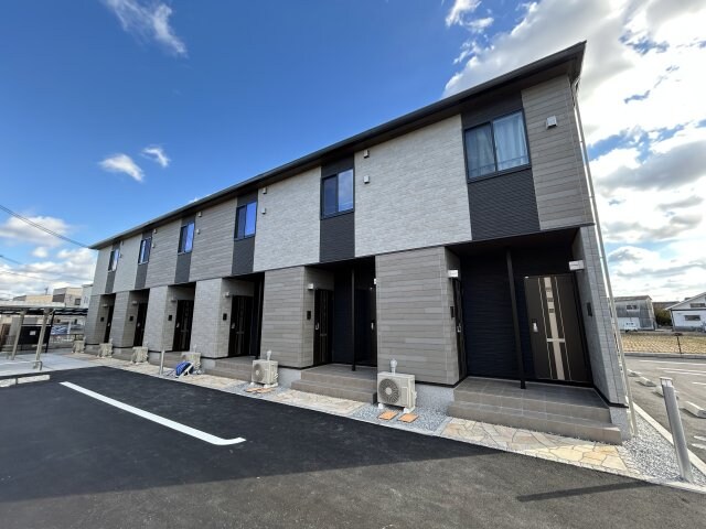 アルモ　ドゥーエの物件外観写真