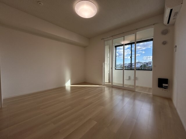 アルモ　ドゥーエの物件内観写真