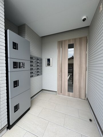 REGALEST 東岡山の物件外観写真