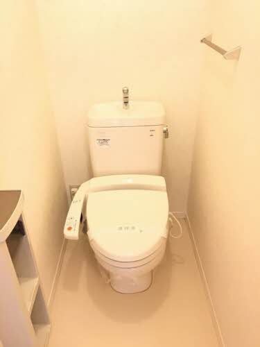 カーサ・エストレヤの物件内観写真