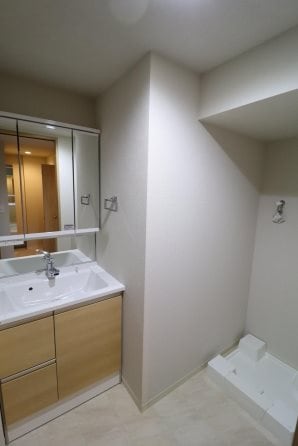 La neige 中山下の物件内観写真