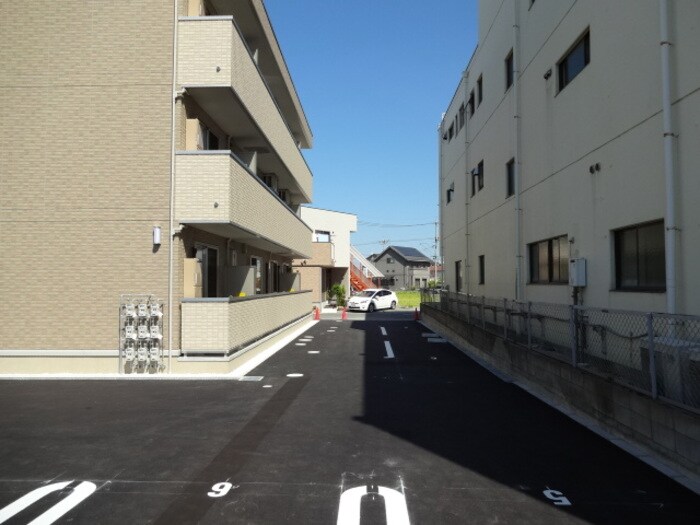 Ｄｅａｒ　Ｃｏｕｒｔ　Ｔ・Ｋの物件外観写真