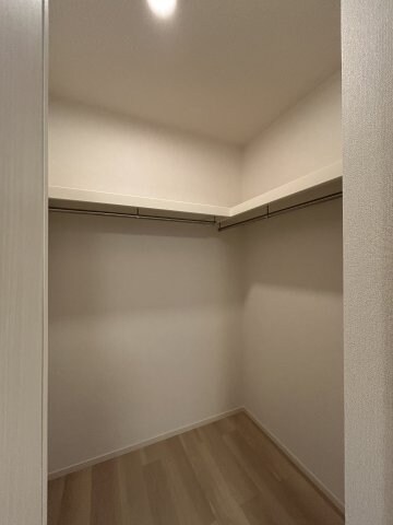 コンテルミナスの物件内観写真