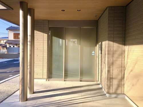 サニーコートの物件外観写真