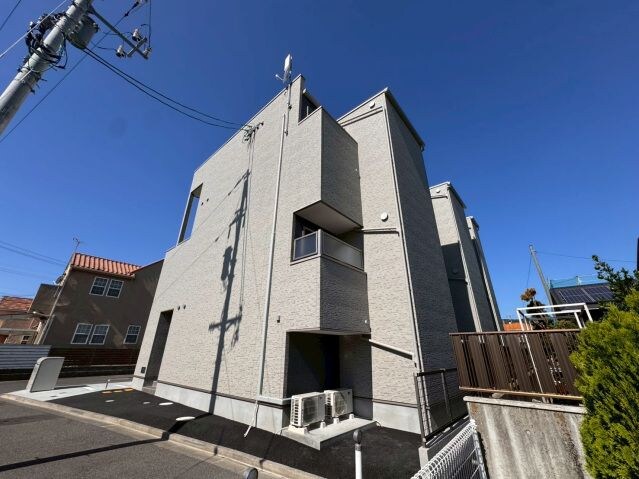 ADC高島駅東の物件外観写真