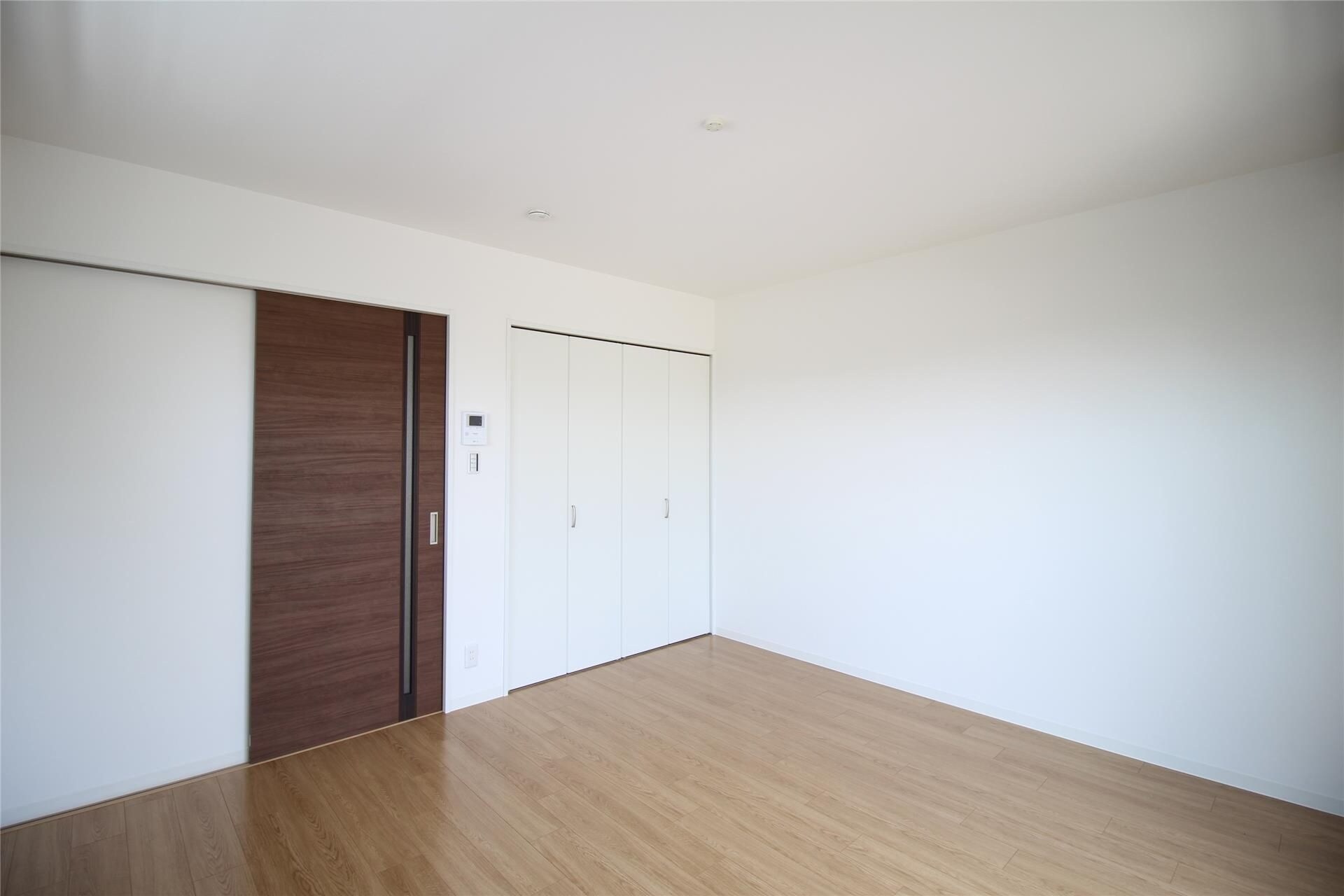 Eslead　HOUSENの物件内観写真