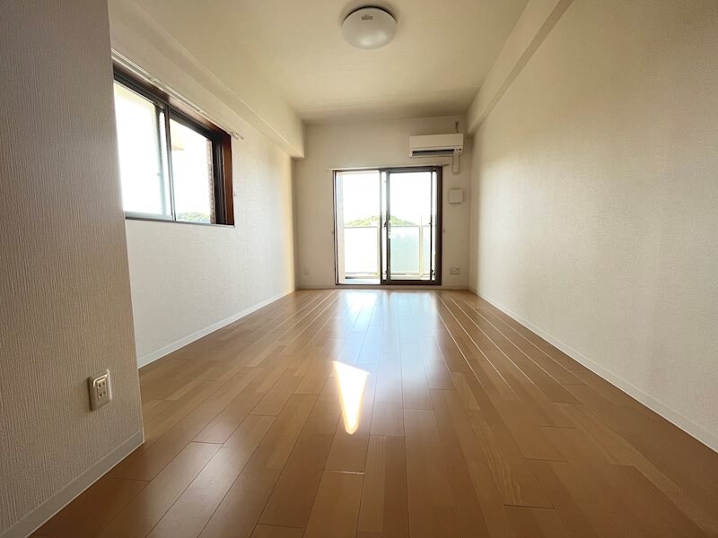 グランフォンテーヌ奉還町の物件内観写真
