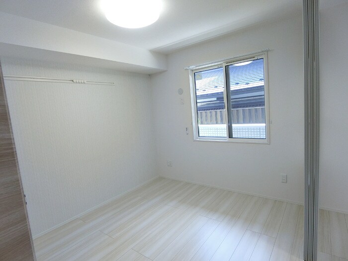 Ｄ－ｒｏｏｍアリビオ泉崎の物件内観写真