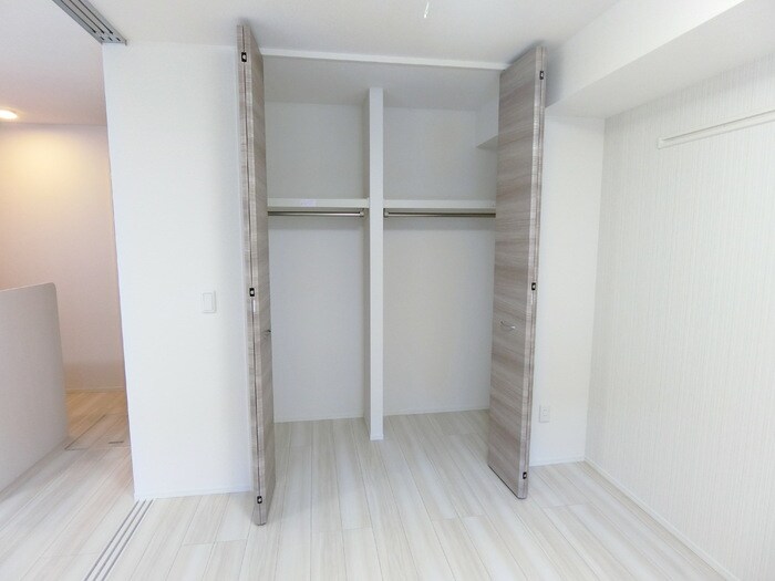 Ｄ－ｒｏｏｍアリビオ泉崎の物件内観写真