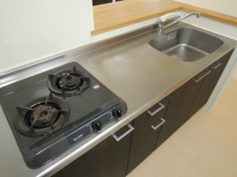 アルティザ仙台花京院の物件内観写真