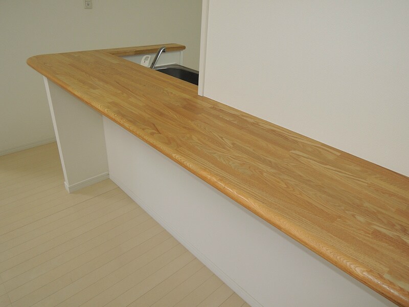 アルティザ仙台花京院の物件内観写真