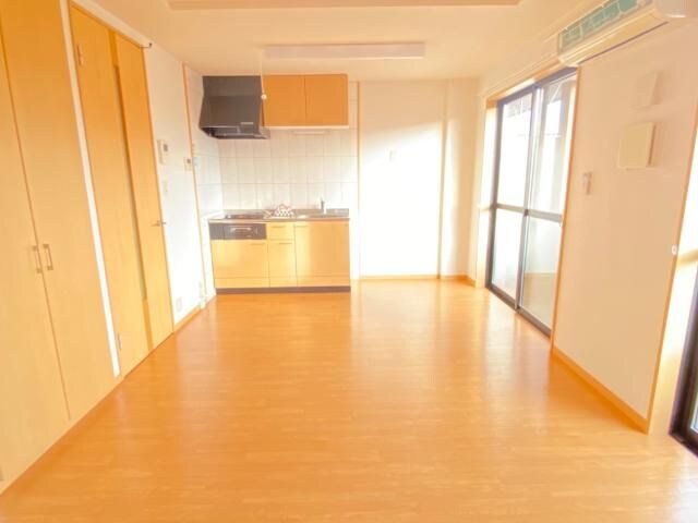 グランディール泰英２号館の物件内観写真