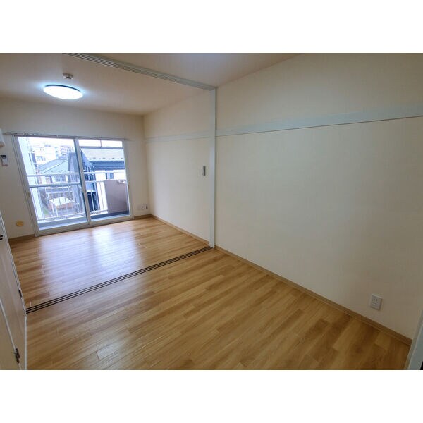 東照宮駅 徒歩8分 2階の物件内観写真