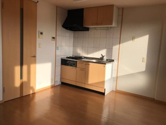 グランディール泰英２号館の物件内観写真