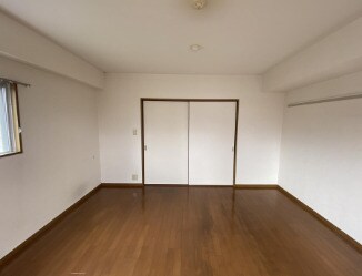 トロワフレールの物件内観写真