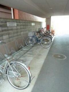 トロワフレールの物件内観写真