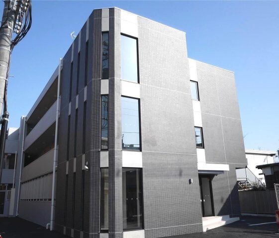 メルヴェーユ東八番丁の物件外観写真