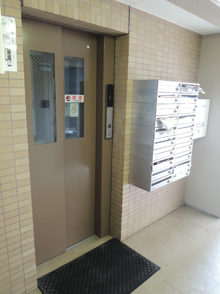 泉中央駅 徒歩8分 1階の物件内観写真