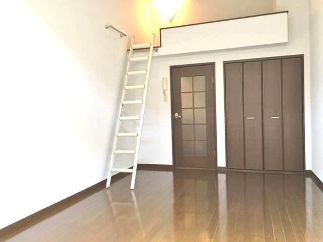 ソレアード愛子の物件内観写真