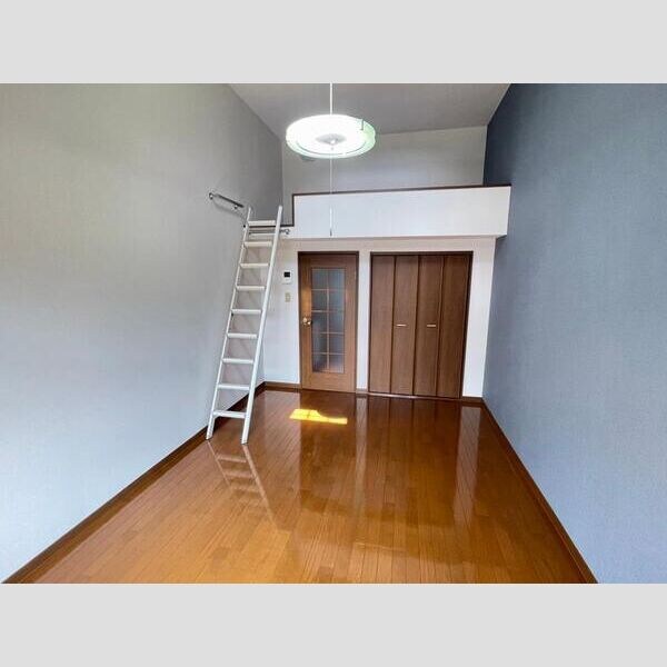 ウエストキャッスル河原町の物件内観写真