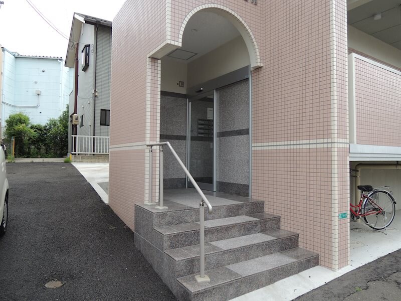 八乙女中央弐番館の物件外観写真