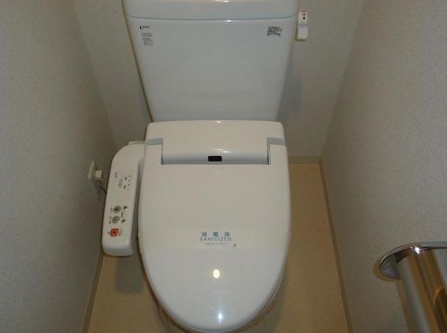 ヴィアーレ八幡3丁目の物件内観写真