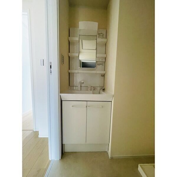 東照宮駅 徒歩14分 1階の物件内観写真