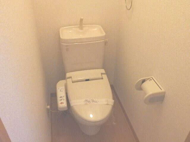 エスト・ハナセンの物件内観写真