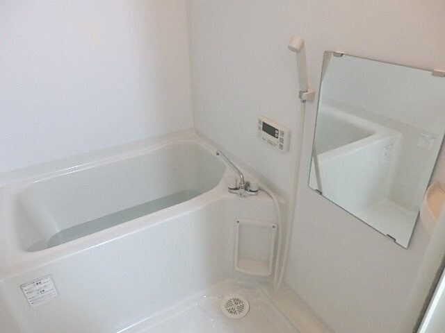 エスト・ハナセンの物件内観写真