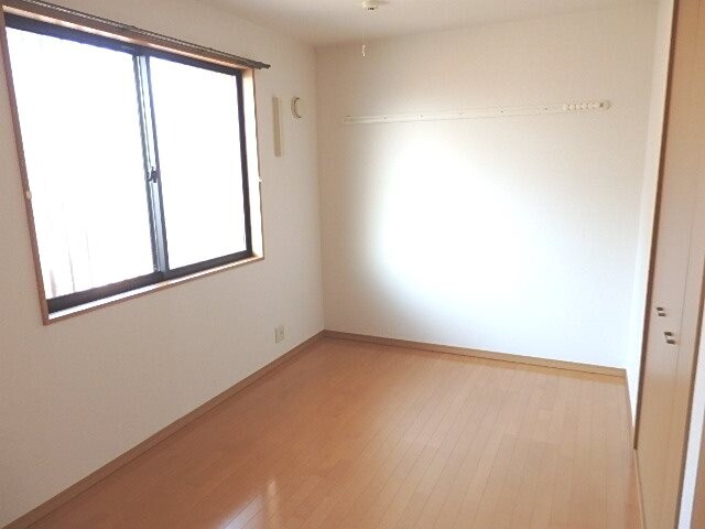 エスト・ハナセンの物件内観写真