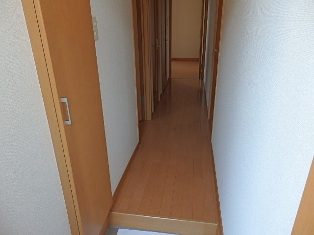 エスト・ハナセンの物件内観写真