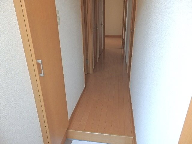 エスト・ハナセンの物件内観写真