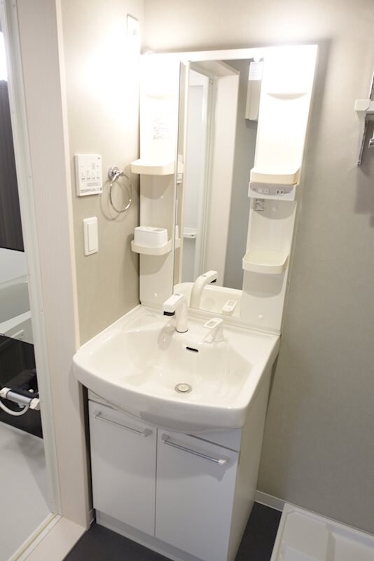 シャンテスクエア新田の物件内観写真