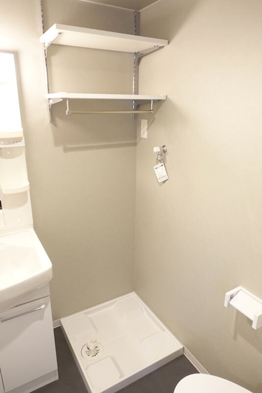 シャンテスクエア新田の物件内観写真