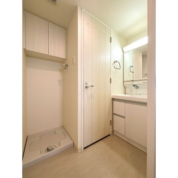 国際センター駅 徒歩5分 5階の物件内観写真