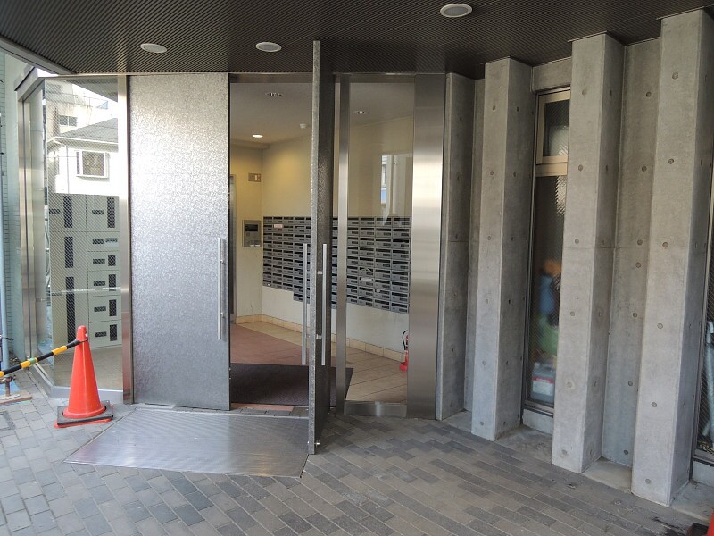 HF西公園レジデンスの物件外観写真