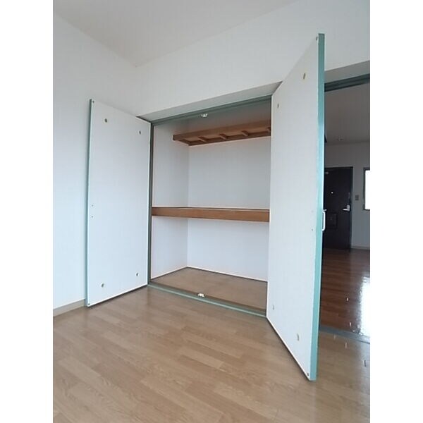 ワンカントリーマンションの物件内観写真