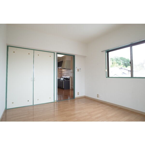 ワンカントリーマンションの物件内観写真