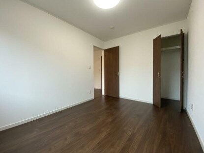 明泉　水の森　の物件内観写真